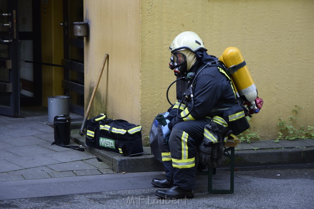 Chlorgasaustritt Altenheim Koeln Riehl Boltensternstr P084.JPG - Miklos Laubert